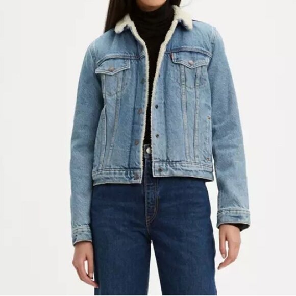 Levi’s Original Sherpa Trucker Jacket - Medium Wash - Picture 1 of 8